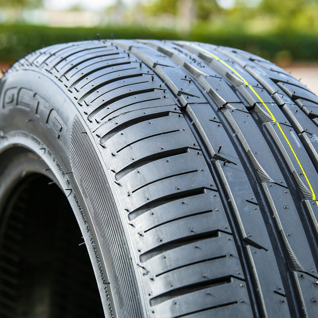 Set of 4 Forceum Octa 215/55ZR17 215/55R17 98W XL High Performance a/s All Season Tires